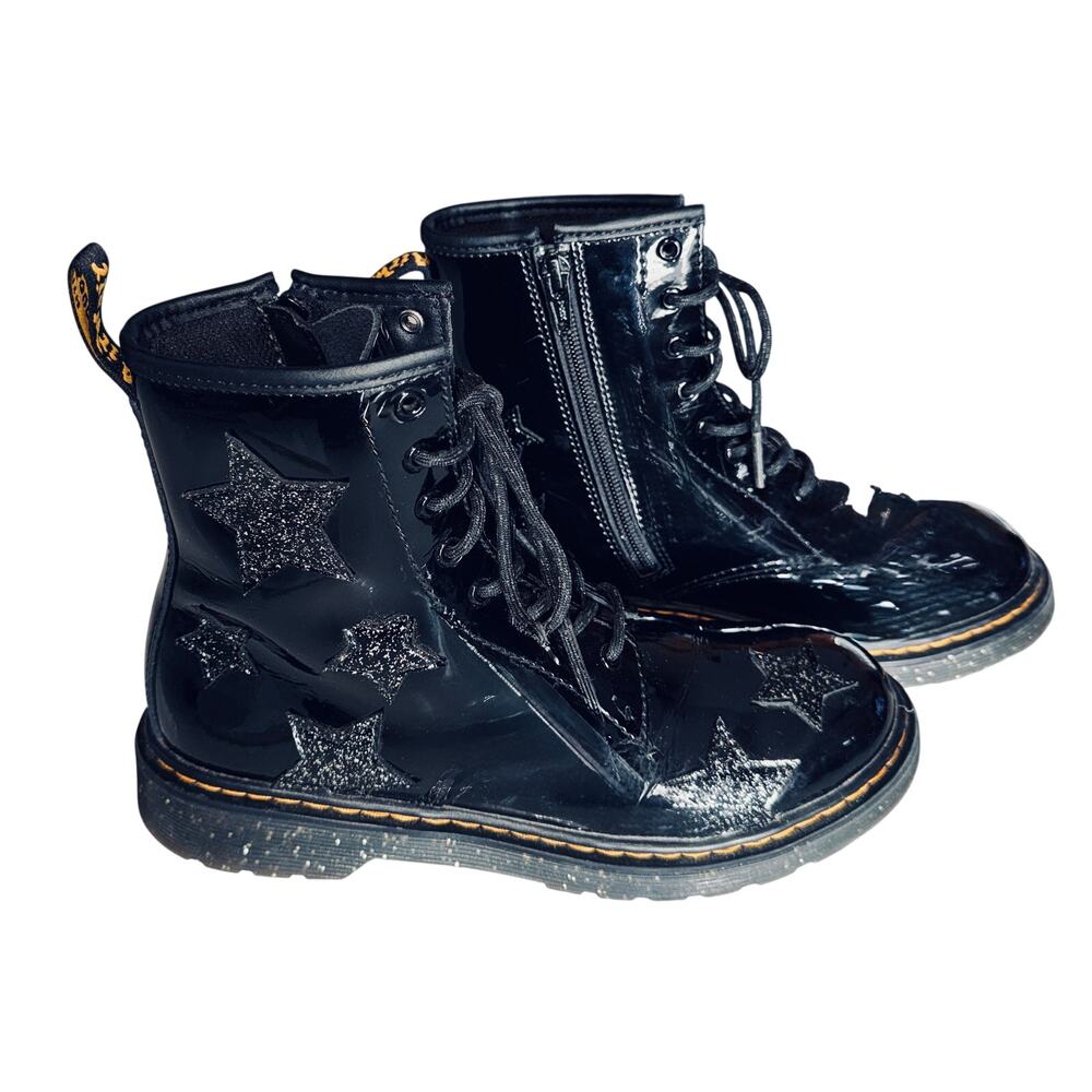 Dr. Martens Luana Black Patent  Star Print Lace-Up Combat Boots Womens Size 6